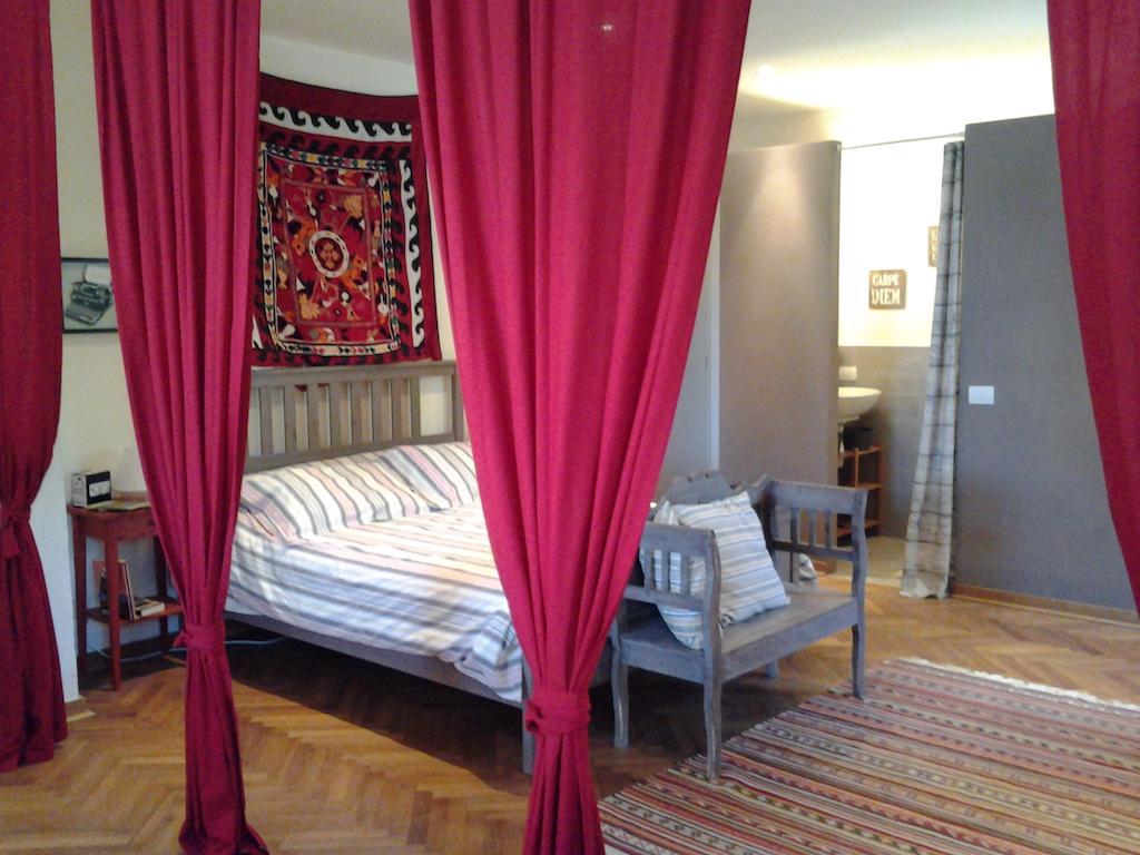 Il Pettirosso B&B Чертоза ди Павия Стая снимка